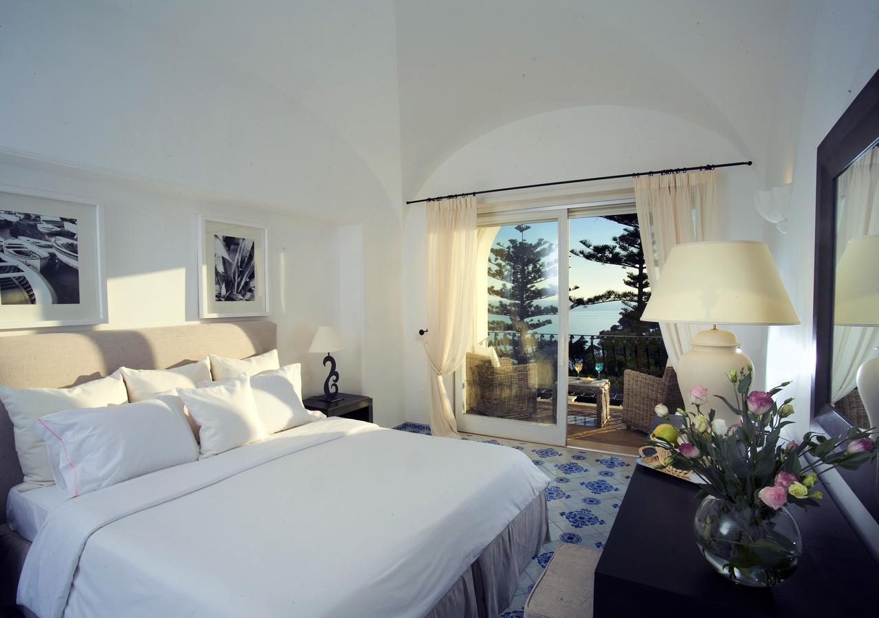 Hotel La Minerva กาปรี ภายนอก รูปภาพ